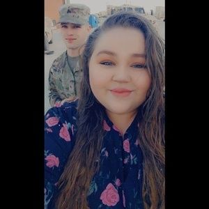 Meet your Posher, Raven